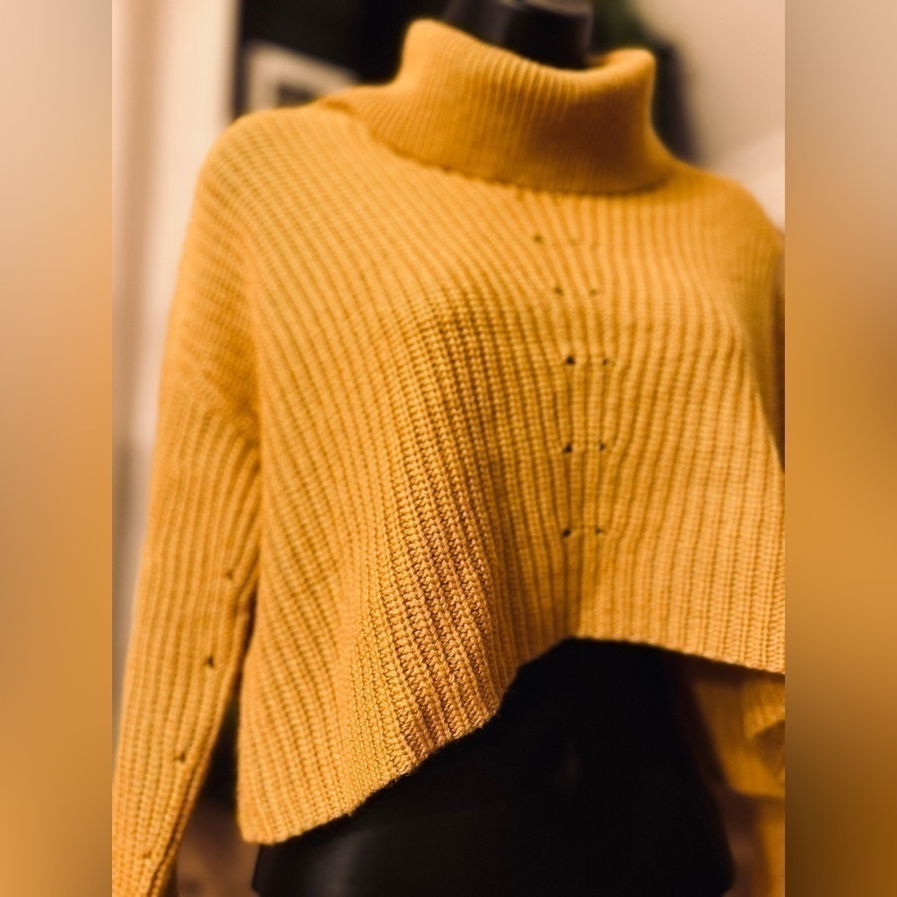 Olivaceous mustard yellow cropped knit sweater, size Small - Picture 3 of 10